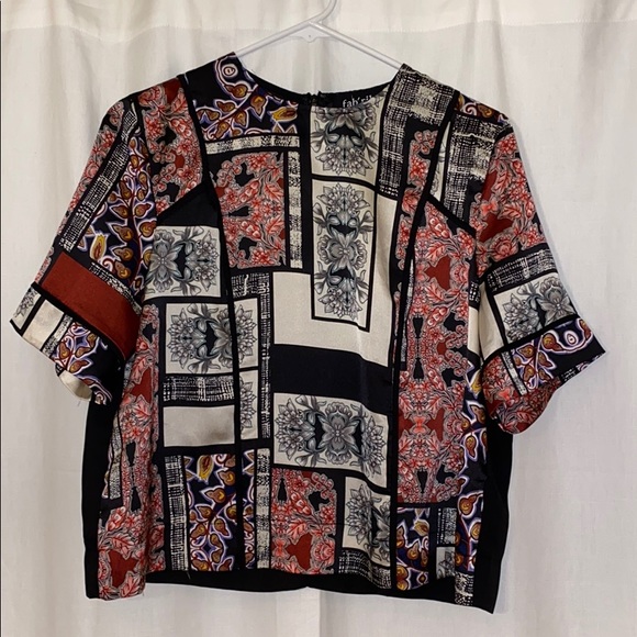 Fab’rik brand super cute blouse/ tshirt - Picture 1 of 3